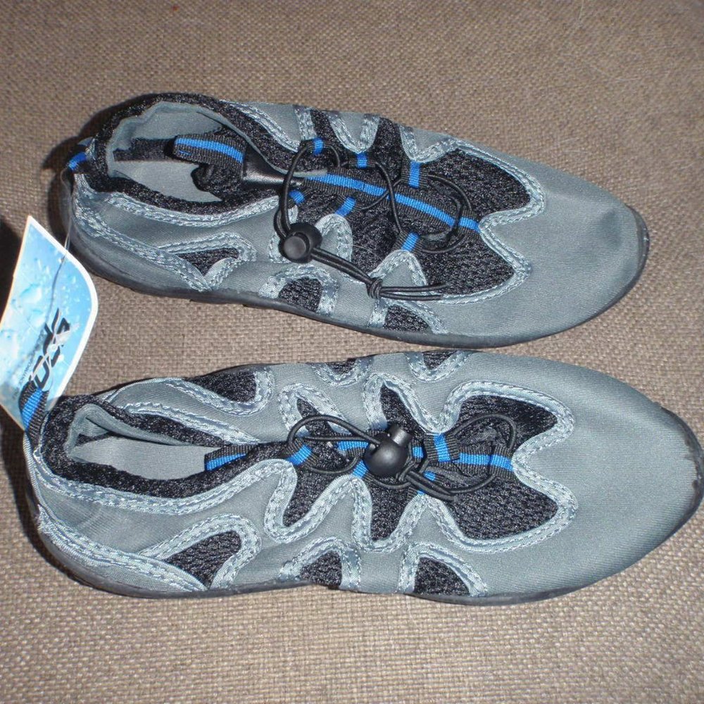 MEN'S TRIMESH SIZE 9 NWT WATER WALKING SHOES